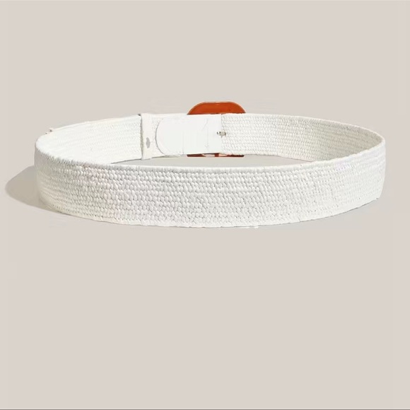 Bohemian Style’ White Straw Belt. NWT - Picture 4 of 9